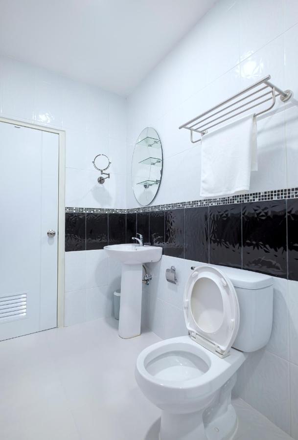 Bed Friends Poshtel Hostel Чианг Рай Екстериор снимка