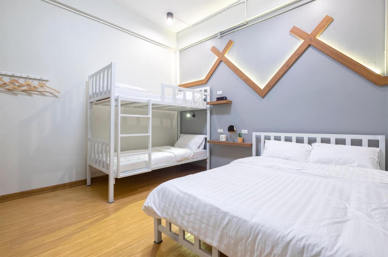 Bed Friends Poshtel Hostel Чианг Рай Екстериор снимка